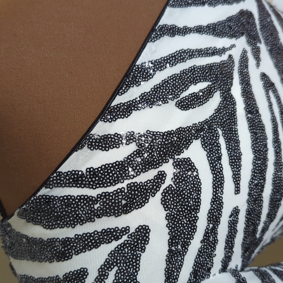 NWT SHO by Tadashi Shoji Gigi one shoulder asymmetrical sequin cocktail dress S - Picture 11 of 15